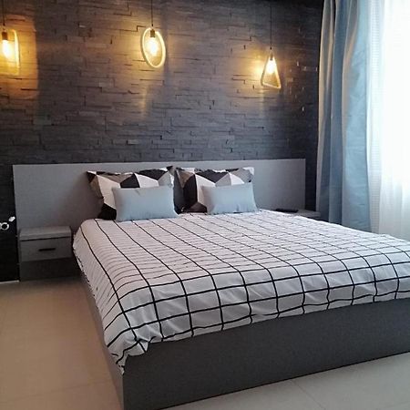 Lucas Apartment Navodari Bagian luar foto